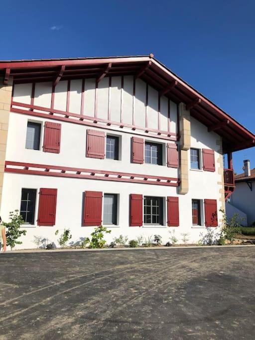 Apartment T2 Coeur Village Basque, Avec Terrasse, Artzamendi Larressore
